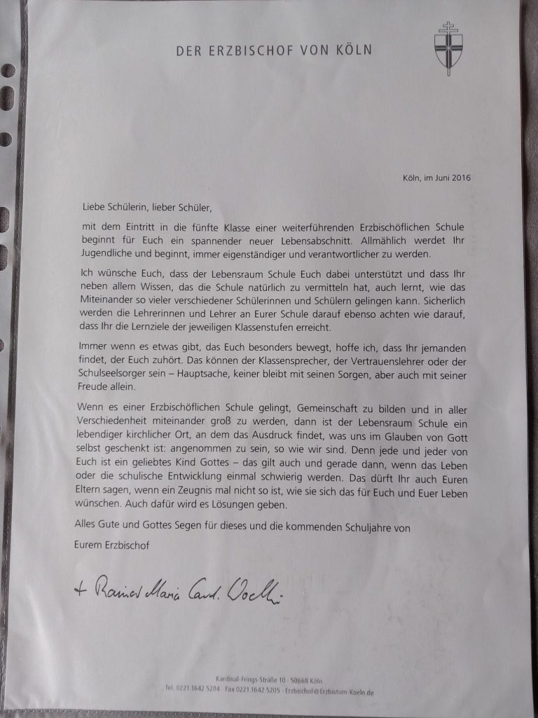 Foto des Willkommensbriefes von Kardinal Woelki an neue Schülerinnen und Schüler.